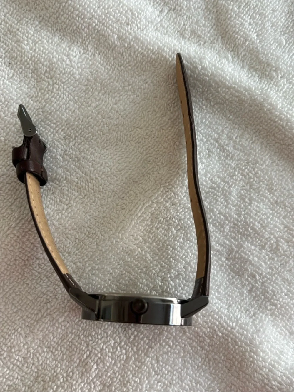 Perry Ellis Brown Leather Strap Watch with Black Dial - Picture 5 of 6